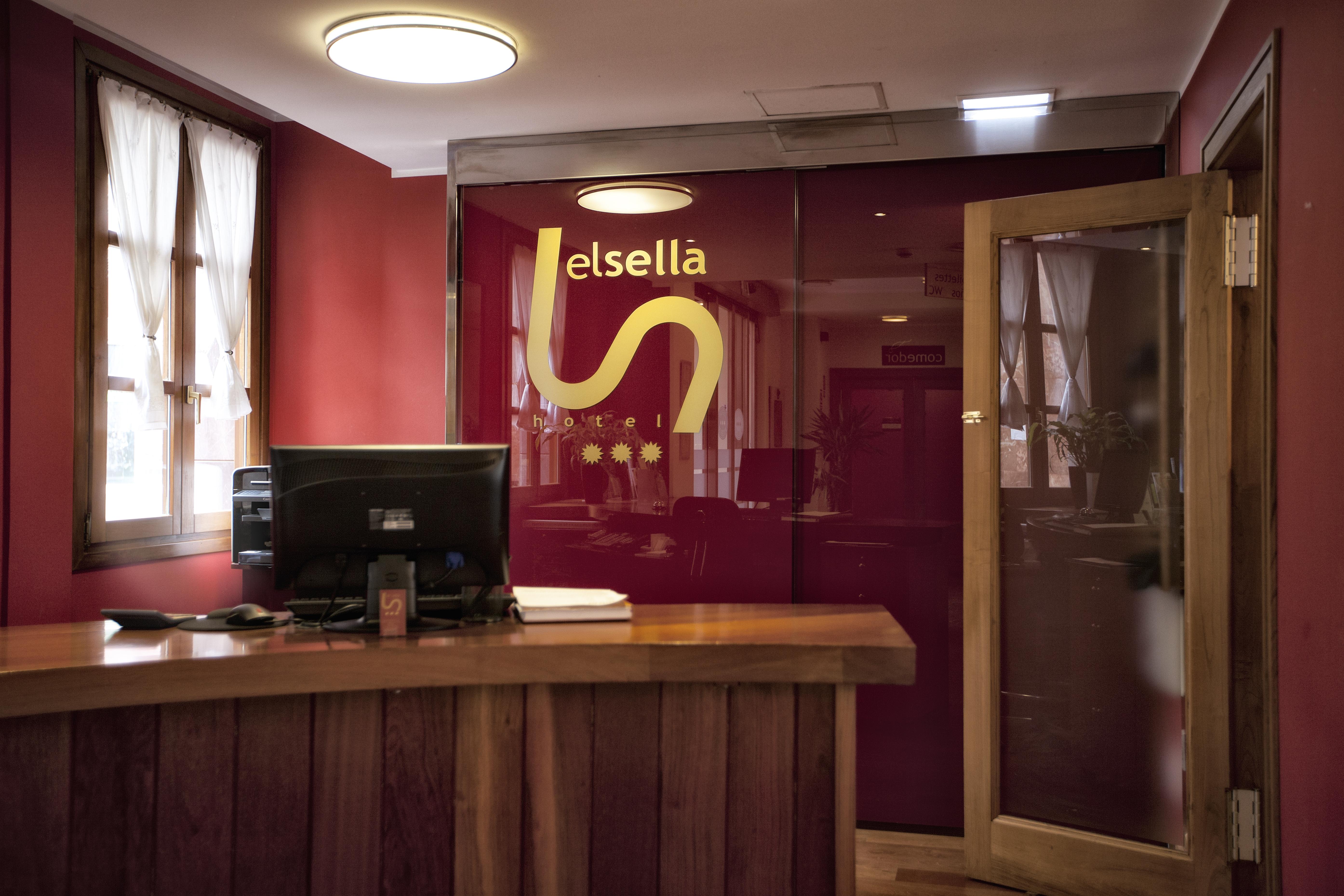 Hotel El Sella Cangas de Onis Ngoại thất bức ảnh