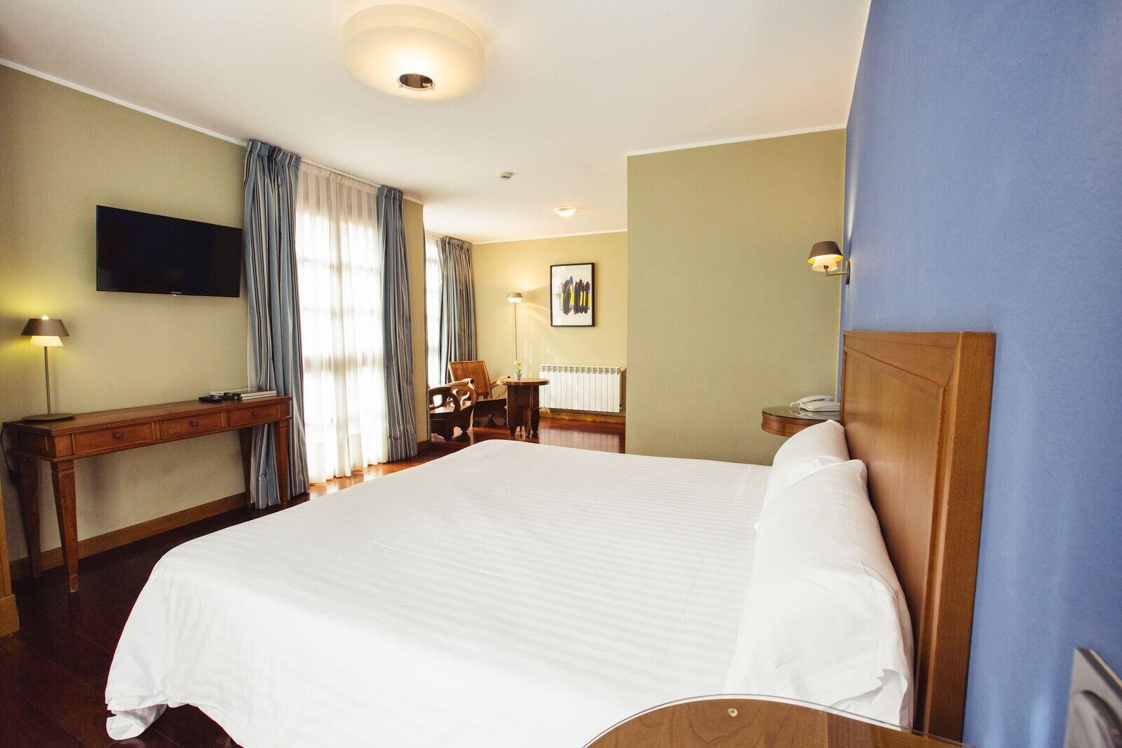 Hotel El Sella Cangas de Onis Ngoại thất bức ảnh