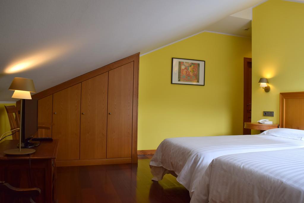 Hotel El Sella Cangas de Onis Ngoại thất bức ảnh