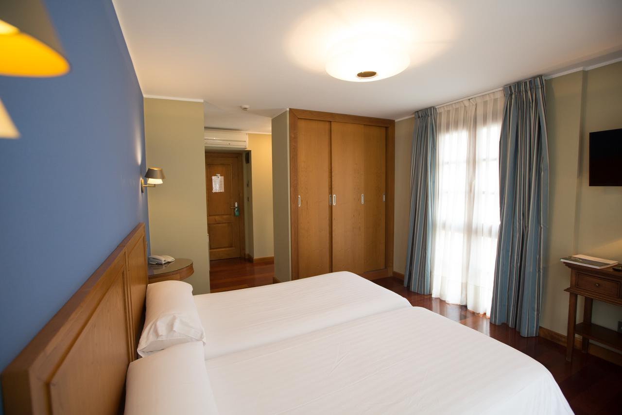 Hotel El Sella Cangas de Onis Ngoại thất bức ảnh